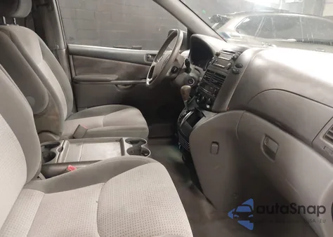 2006 Toyota Sienna Le из США, поврежденный, VIN 5TDZA23C66S575702